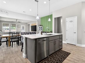 2504  Wren Lane , Denton Texas 76205