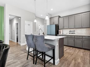 2504  Wren Lane , Denton Texas 76205