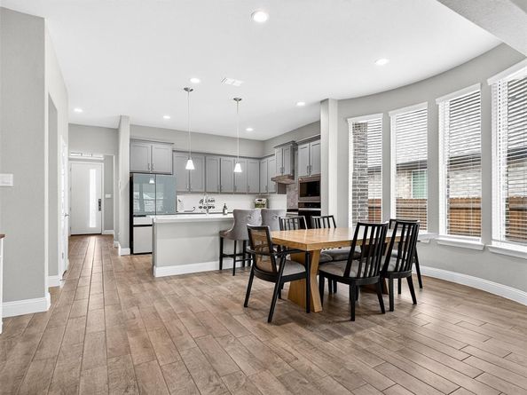 2504  Wren Lane , Denton Texas 76205