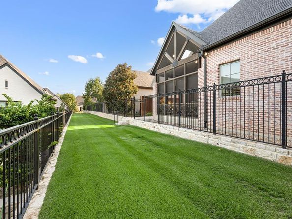 42  Elk Stone Drive , Dallas Texas 75248