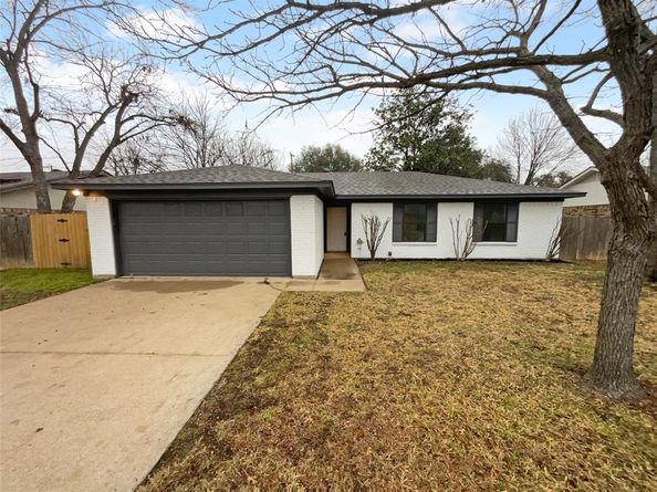 1713  Prince Drive , Benbrook Texas 76126