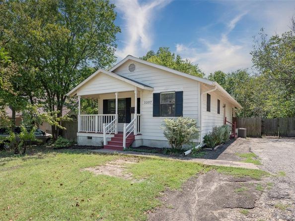 1007 W White Avenue , McKinney Texas 75069