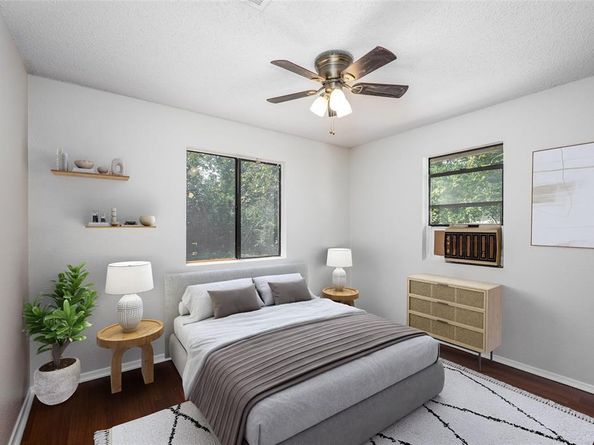 1007 W White Avenue , McKinney Texas 75069