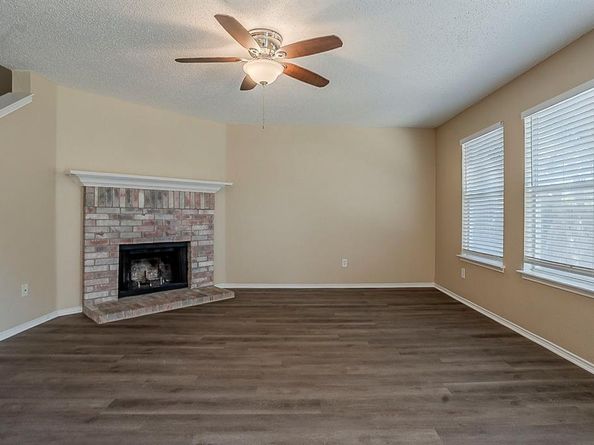 9332  Goldenview Drive , Fort Worth Texas 76244