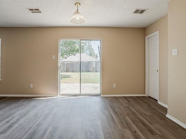 9332  Goldenview Drive , Fort Worth Texas 76244
