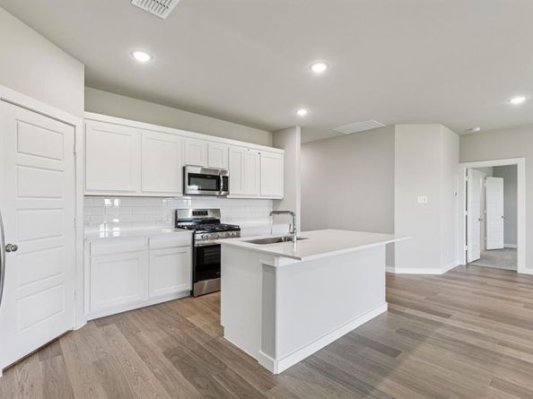 605  Whispering Winds Trail , McKinney Texas 75071