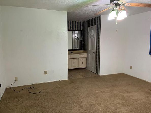 2230  Meadow Glen Drive , Garland Texas 75044