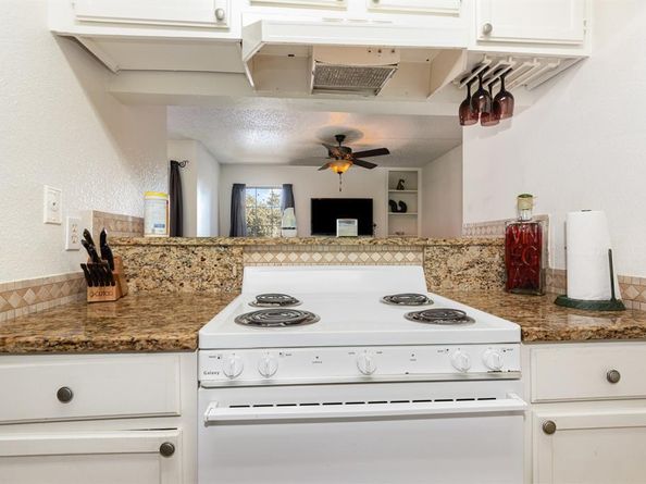 18333  Roehampton Drive  225, Dallas Texas 75252