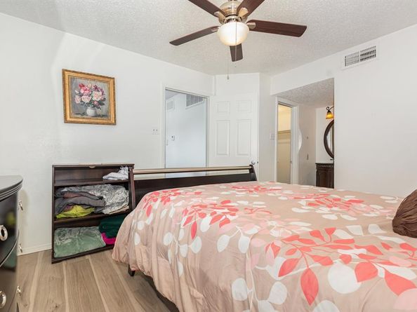 18333  Roehampton Drive  225, Dallas Texas 75252