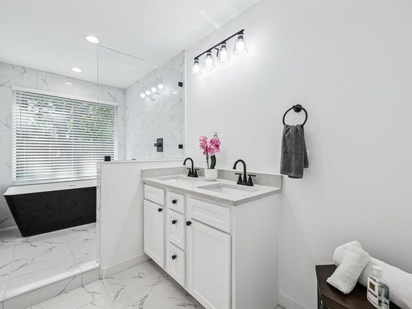 4341  Skillman Street , Dallas Texas 75206