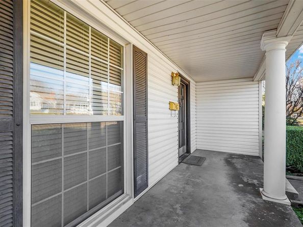 4209  Curzon Avenue , Fort Worth Texas 76107