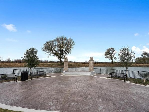 2423  War Admiral Street , Celina Texas 75009