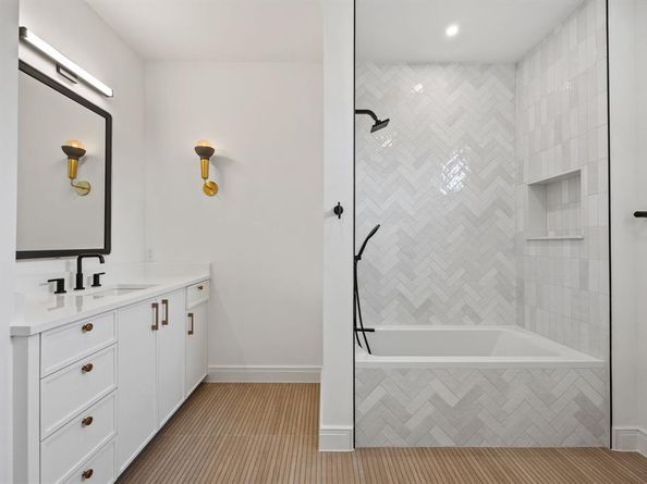 4557  Ridge Road , Dallas Texas 75229