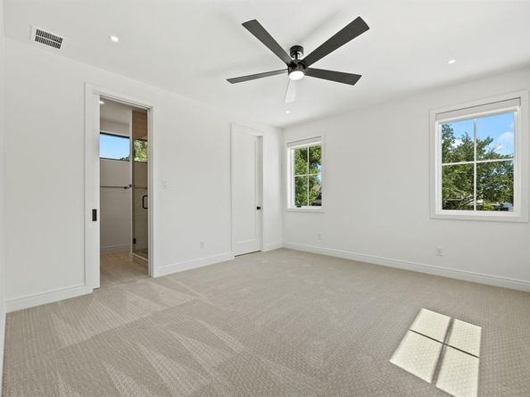 4557  Ridge Road , Dallas Texas 75229