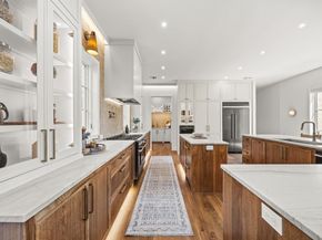 4557  Ridge Road , Dallas Texas 75229