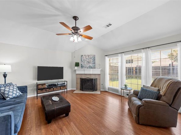 720  Summerfield Drive , Allen Texas 75002