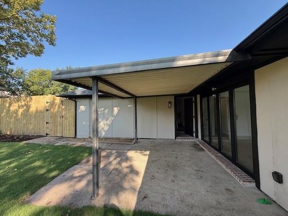 5301  Anchor Cove Circle , Garland Texas 75043