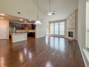 3321  Glen Crest Lane , Denton Texas 76208