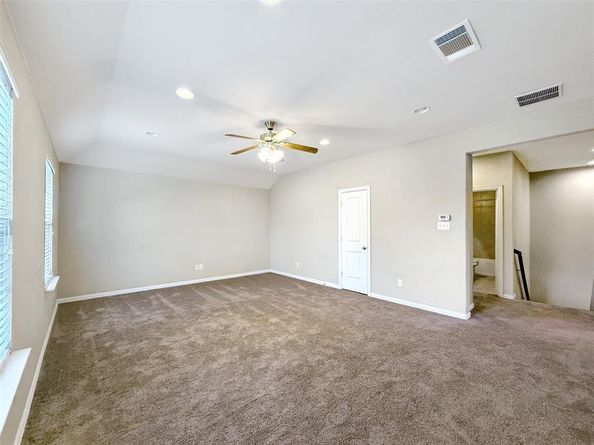 3321  Glen Crest Lane , Denton Texas 76208