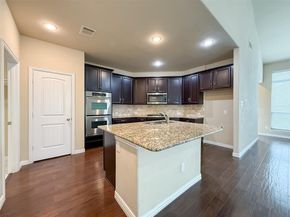 3321  Glen Crest Lane , Denton Texas 76208