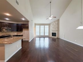 3321  Glen Crest Lane , Denton Texas 76208