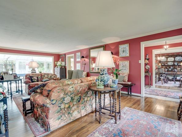 3516  Princess Lane , Dallas Texas 75229