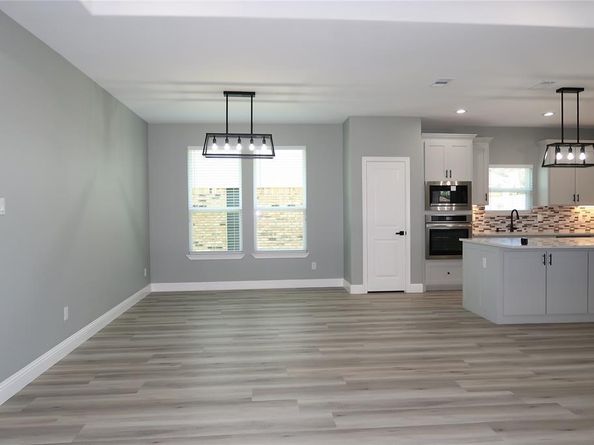 349  Kimberly Drive , Mesquite Texas 75149