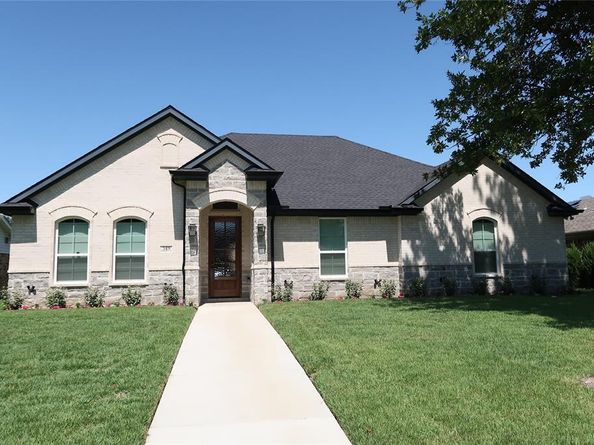 349  Kimberly Drive , Mesquite Texas 75149