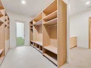 3821  Beechwood Lane , Dallas Texas 75220