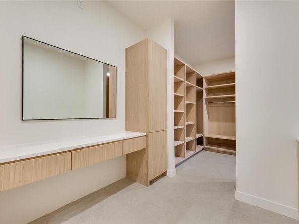 3821  Beechwood Lane , Dallas Texas 75220