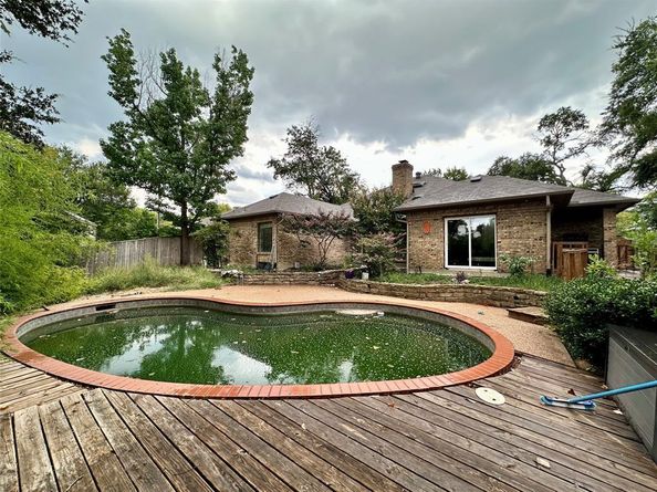 2909  Gainesborough Drive , Dallas Texas 75287