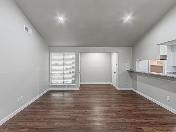 1018  Mccallum Drive , Garland Texas 75042