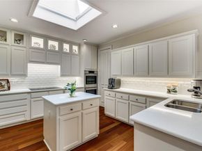 4  Glenmeadow Court , Dallas Texas 75225