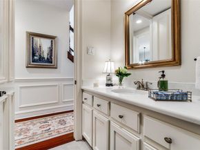 4  Glenmeadow Court , Dallas Texas 75225