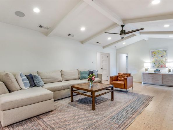 6938  Desco Place , Dallas Texas 75225