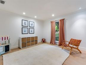 6938  Desco Place , Dallas Texas 75225