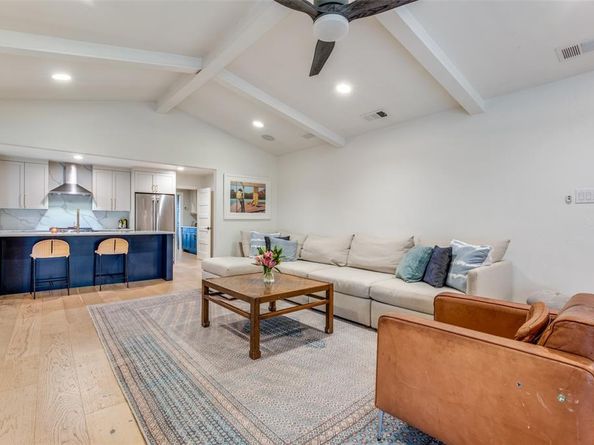 6938  Desco Place , Dallas Texas 75225