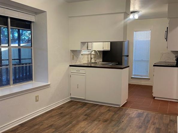 2302  Mercedes Road , Denton Texas 76205