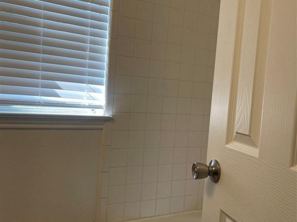 2302  Mercedes Road , Denton Texas 76205