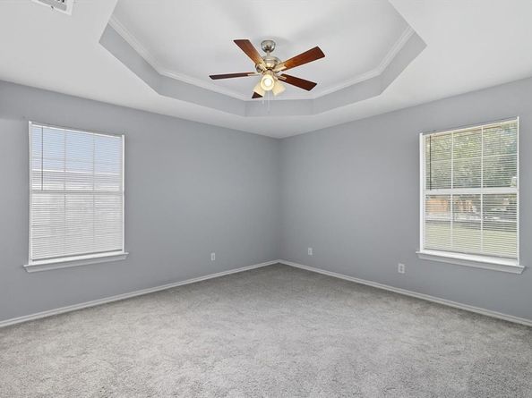 518  Leuty Street , Justin Texas 76247