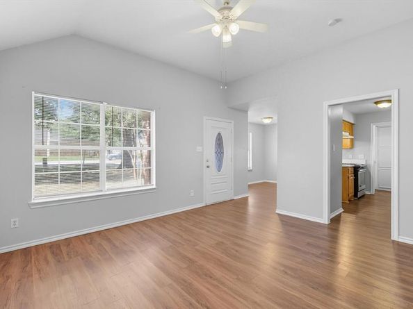 518  Leuty Street , Justin Texas 76247