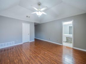 2121  Bay Club Drive , Arlington Texas 76013