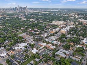 1230  Kings Highway , Dallas Texas 75208