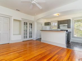 1230  Kings Highway , Dallas Texas 75208