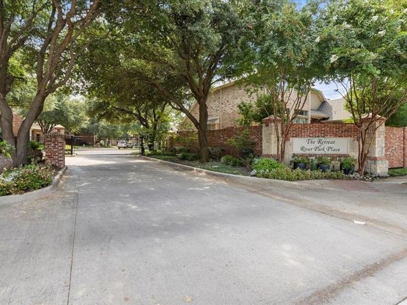 2633  Waters Edge Lane , Fort Worth Texas 76116