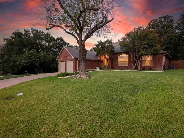 2413  Park View , Highland Village Texas 75077