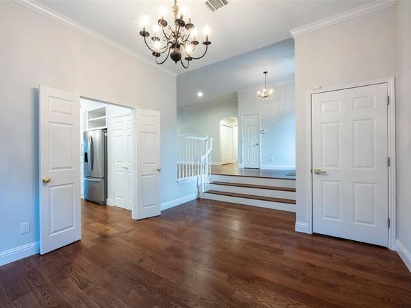 2413  Park View , Highland Village Texas 75077