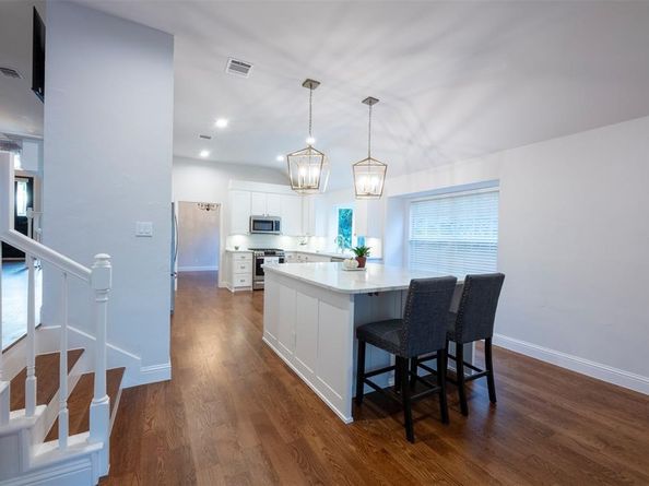 2413  Park View , Highland Village Texas 75077