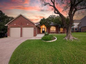 2413  Park View , Highland Village Texas 75077