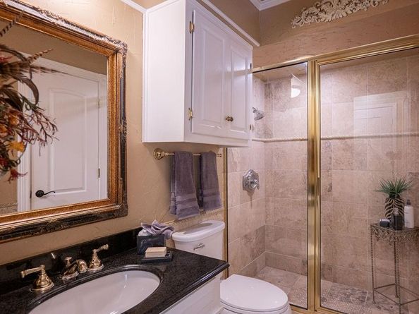 7326  Hillwood Lane , Dallas Texas 75248